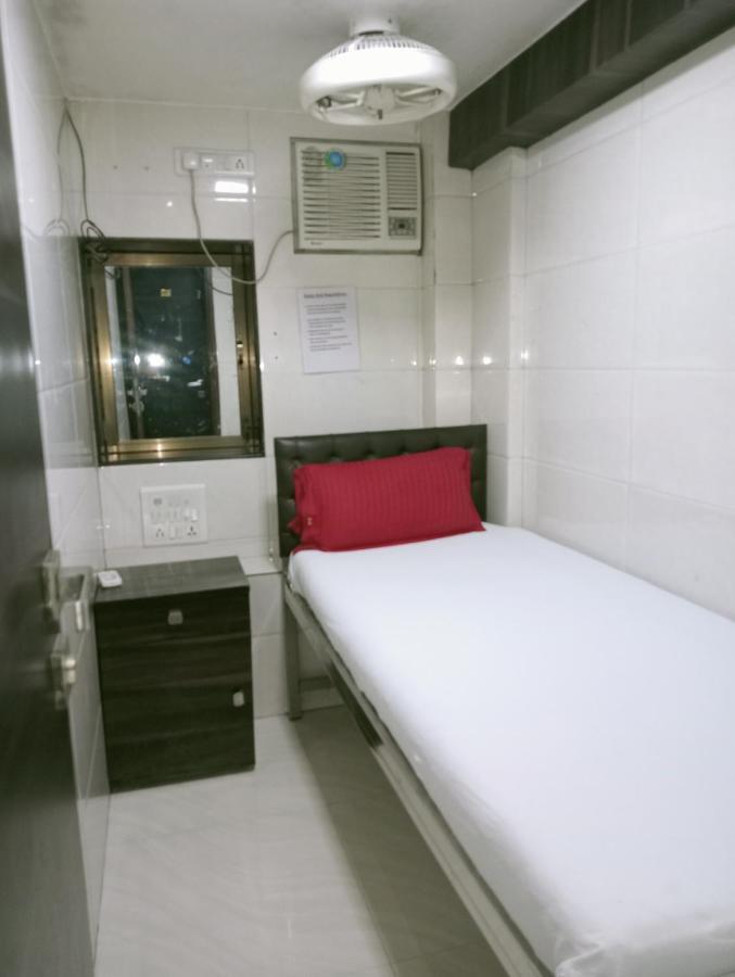 Hotel Qamar Bombay Extérieur photo