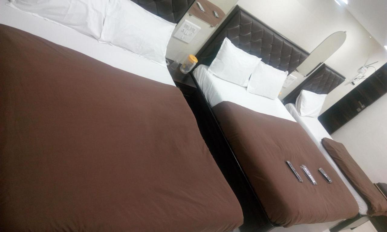 Hotel Qamar Bombay Extérieur photo